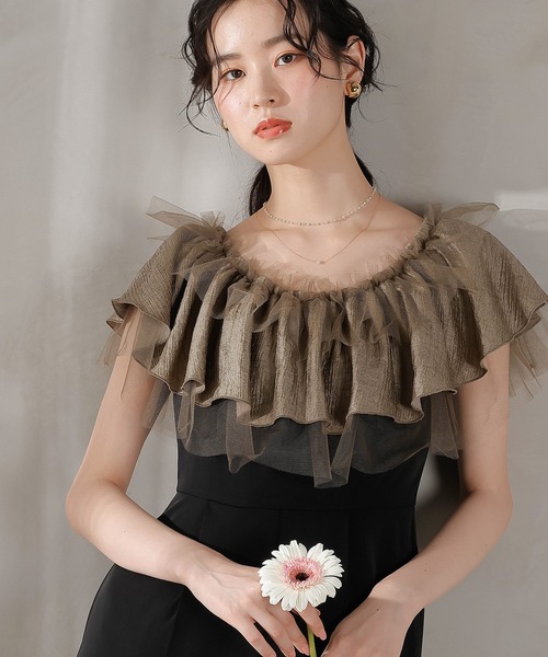 Kana(カナ)の「チュールフリル オフショル 2WAY パンツドレス パーティー 結婚式 お呼ばれ オケージョン(パンツドレス・レディース・ダークブルー/ブラウン/ブラック・M)」の4枚目の写真