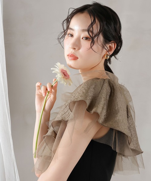 Kana(カナ)の「チュールフリル オフショル 2WAY パンツドレス パーティー 結婚式 お呼ばれ オケージョン(パンツドレス・レディース・ダークブルー/ブラウン/ブラック・M)」の10枚目の写真