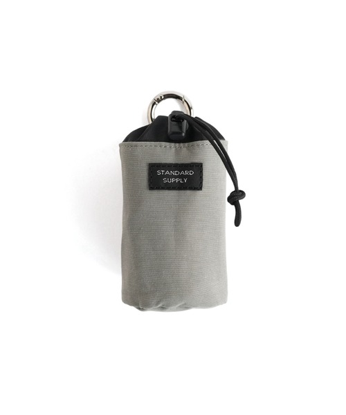 STANDARD SUPPLY(スタンダードサプライ)の「スタンダードサプライ / SIMPLICITY シンプリシティ / DRAW STRING CHARM POUCH ドローストリングチャームポーチ(ポーチ・レディース・モカ/マスタード/ネイビー/ブラック/チャコールグレー/ダークパープル/サンドベージュ/グリーン/ブルー/レッド/グレー/ダークブラウン・FREE)」の3枚目の写真