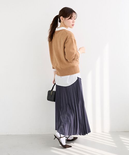 le.coeur blanc（ルクールブラン）の「《手洗い可能》マロンサテン変形プリーツスカート（スカート・レディース・ダークグレー/キャメル・38）」の6枚目の写真