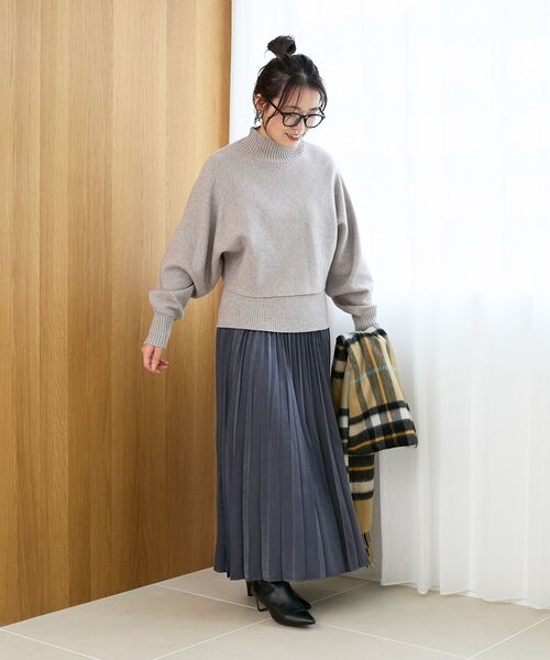 le.coeur blanc（ルクールブラン）の「《手洗い可能》マロンサテン変形プリーツスカート（スカート・レディース・ダークグレー/キャメル・38）」の10枚目の写真