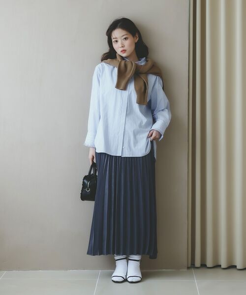 le.coeur blanc（ルクールブラン）の「《手洗い可能》マロンサテン変形プリーツスカート（スカート・レディース・ダークグレー/キャメル・38）」の14枚目の写真