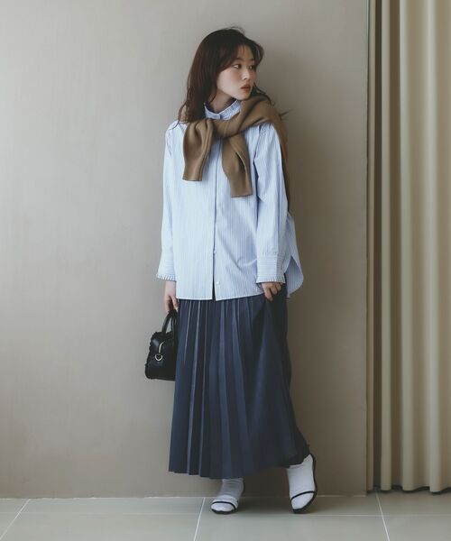 le.coeur blanc（ルクールブラン）の「《手洗い可能》マロンサテン変形プリーツスカート（スカート・レディース・ダークグレー/キャメル・38）」の15枚目の写真