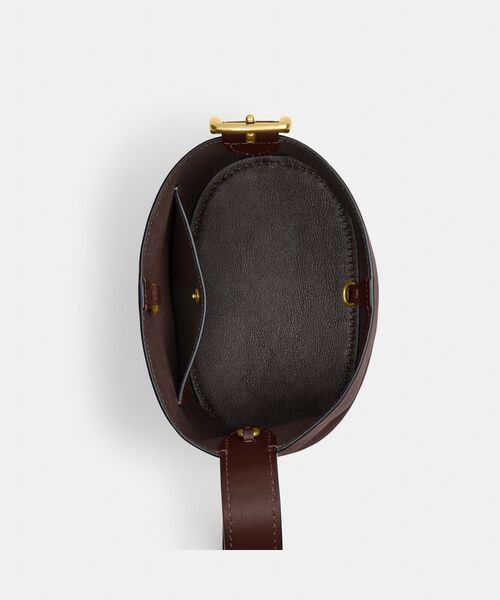 COACH（コーチ）の「ブリーカー バケット バッグ 21（ショルダーバッグ・レディース・ブラウン系その他・ONE）」の7枚目の写真