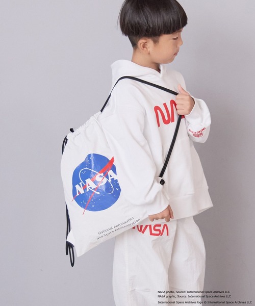LOWRYS FARM(ローリーズファーム)の「NASAナップサック 593058(バックパック/リュック・キッズ・シルバー/ブラック/ホワイト・FREE)」の7枚目の写真