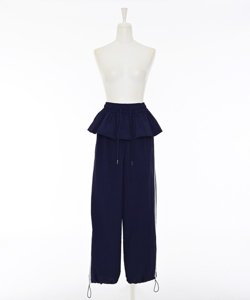 Narcissus(ナルシス)の「フリルトラックラインパンツ/ストリートパンツ/ラインパンツ《動画あり》(その他パンツ・レディース・ネイビー/ボルドー・FREE)」の14枚目の写真