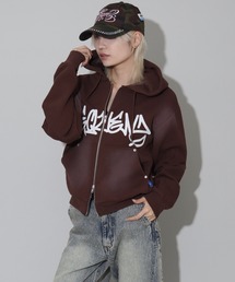 Art re A select（アトリエセレクト）の「【SEQUENZ/シークエンズ】logo Zip-up short hoodie/別注 ショート丈ジップアップ　ロゴパーカー（パーカー）」