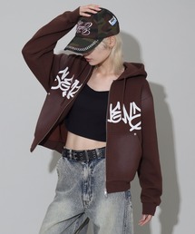 Art re A select（アトリエセレクト）の「【SEQUENZ/シークエンズ】logo Zip-up short hoodie/別注 ショート丈ジップアップ　ロゴパーカー（パーカー）」