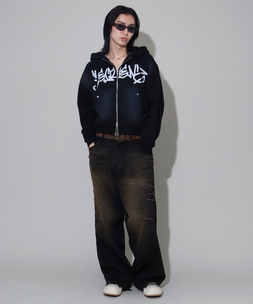 SEQUENZ（シークエンズ）の「【SEQUENZ/シークエンズ】logo Zip-up short hoodie/別注 ショート丈ジップアップ　ロゴパーカー（パーカー・メンズ・ブラック/ダークブラウン/ダークネイビー/ピンク・S/M/L）」の22枚目の写真