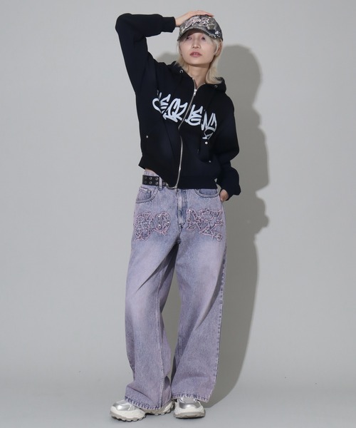 SEQUENZ（シークエンズ）の「【SEQUENZ/シークエンズ】logo Zip-up short hoodie/別注 ショート丈ジップアップ　ロゴパーカー（パーカー・メンズ・ブラック/ダークブラウン/ダークネイビー/ピンク・S/M/L）」の14枚目の写真