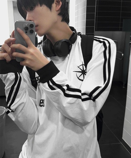 COSYHARU(コシハル)の「89ライン長袖Tシャツ(Tシャツ/カットソー・メンズ・ネイビー/ブラック/ホワイト・FREE)」の7枚目の写真