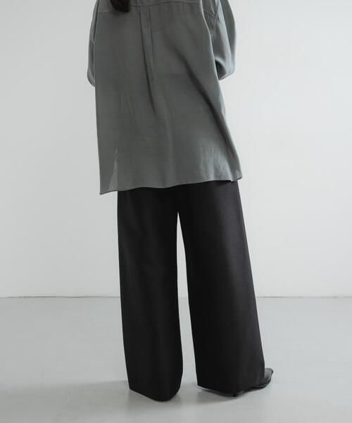 URBAN RESEARCH(アーバンリサーチ)の「new basic WOOL SILK WIDE PANTS(その他パンツ・レディース・ブラック・40/36/38)」の5枚目の写真