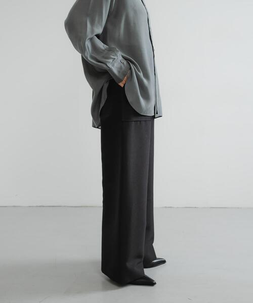 URBAN RESEARCH(アーバンリサーチ)の「new basic WOOL SILK WIDE PANTS(その他パンツ・レディース・ブラック・40/36/38)」の6枚目の写真