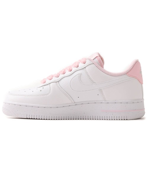 ナイキ エア フォース 1 ＇07 ビンテージ ウィメンズシューズ OGディテールで仕上げた Nike Wmns Air Force 1 '07 LV8 “Vintage