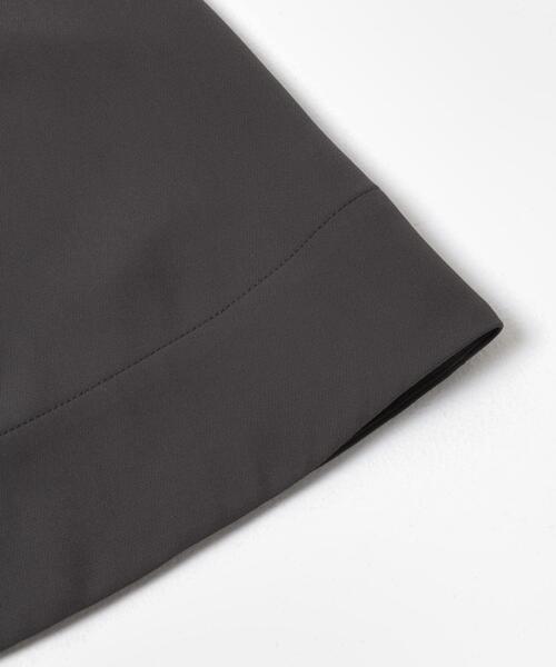 URBAN RESEARCH(アーバンリサーチ)の「ホルターネックキャミワンピース(ワンピース・レディース・チャコールグレー/ブラック・FREE)」の8枚目の写真