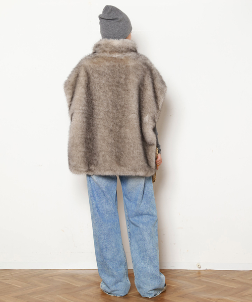 新品　DRAE AP STUDIO ポンチョ　ニット　カシミア　タートルネック 新品 DRAE AP STUDIO ポンチョ ニット カシミア タートルネック