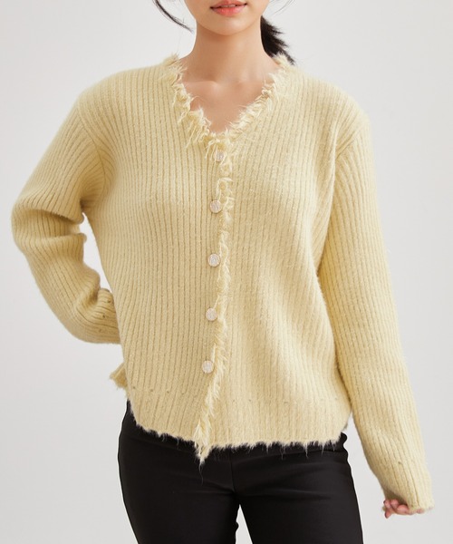 Lace Ladies(レースレディース)の「Vネック フリンジ リブ ニット カーディガン(カーディガン/ボレロ・レディース・ピンク/ベージュ/アイボリー/オリーブ・FREE)」の17枚目の写真