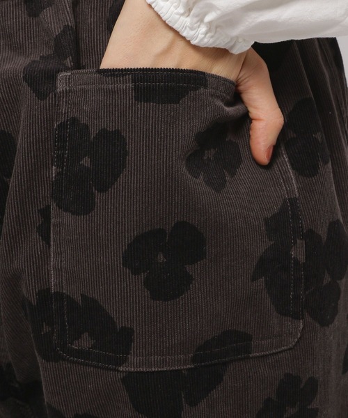 niko and...（ニコアンド）の「プリントコーデュロイパンツ（その他パンツ・レディース・チャコール/ダークグレー/ナチュラル/ブラウン/ホワイト/アイボリー/カモフラージュ・FREE）」の11枚目の写真