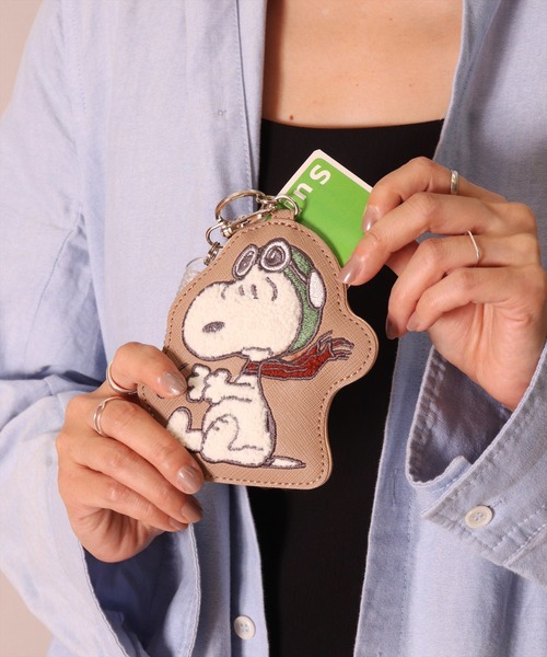 PEANUTS(ピーナッツ)の「(ACT)【PEANUTS】サガラ刺繍 フェイクレザー ダイカット パスケース(パスケース・レディース・ダークベージュ/サックスブルー/オフホワイト/グレー・ONE SIZE)」の10枚目の写真