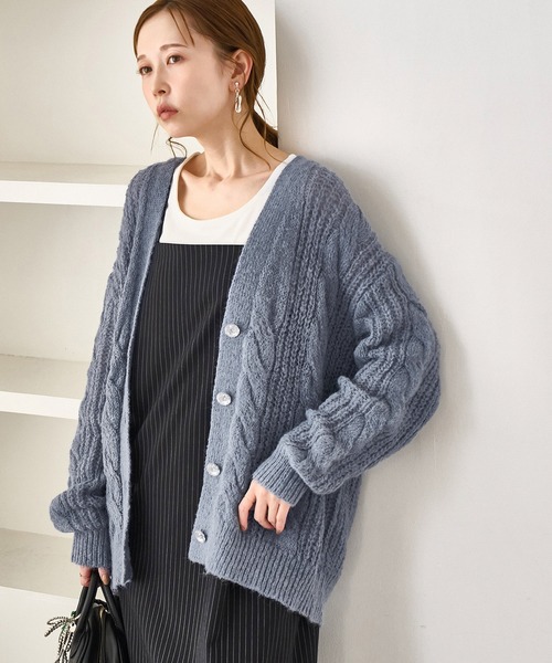 ROPE' PICNIC（ロペピクニック）の「ゆるケーブル編みVネックニットカーディガン（カーディガン/ボレロ・レディース・ブルー系その他4/ラベンダー/グレー/キナリ・FREE）」の3枚目の写真