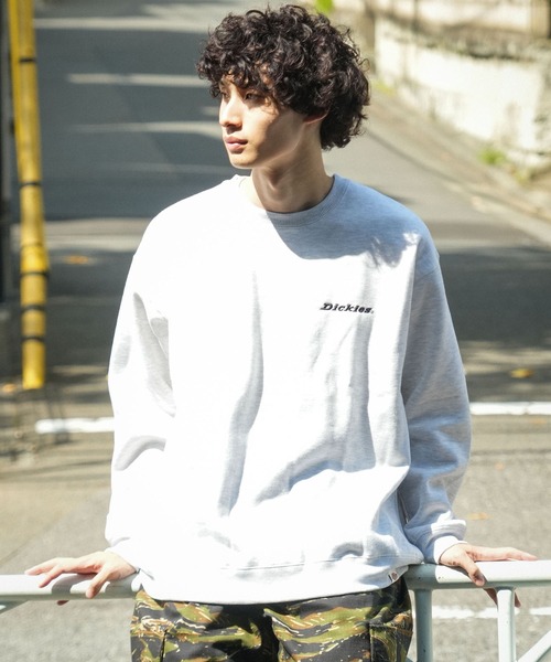 Dickies(ディッキーズ)の「【DICKIES/ディッキーズ】裏起毛 バック刺繍 スウェットトレーナー(スウェット・メンズ・ブラック系その他2/ブルー系その他2/グレー系その他/ブラック系その他・X-LARGE/MEDIUM/LARGE)」の1枚目の写真