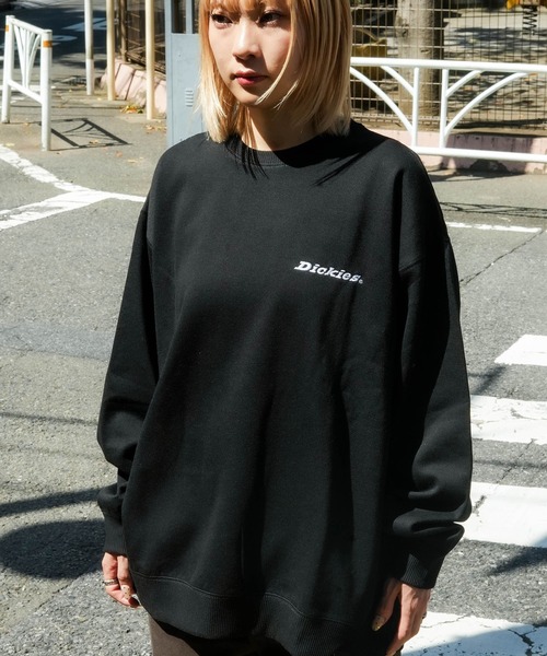 Dickies(ディッキーズ)の「【DICKIES/ディッキーズ】裏起毛 バック刺繍 スウェットトレーナー(スウェット・メンズ・ブラック系その他2/ブルー系その他2/グレー系その他/ブラック系その他・X-LARGE/MEDIUM/LARGE)」の3枚目の写真