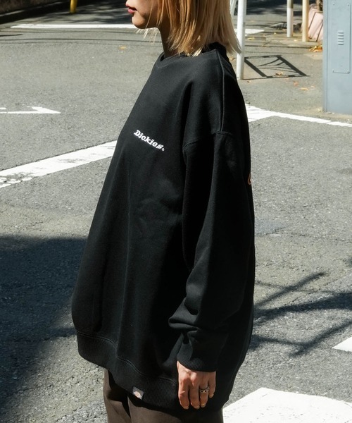Dickies(ディッキーズ)の「【DICKIES/ディッキーズ】裏起毛 バック刺繍 スウェットトレーナー(スウェット・メンズ・ブラック系その他2/ブルー系その他2/グレー系その他/ブラック系その他・X-LARGE/MEDIUM/LARGE)」の16枚目の写真