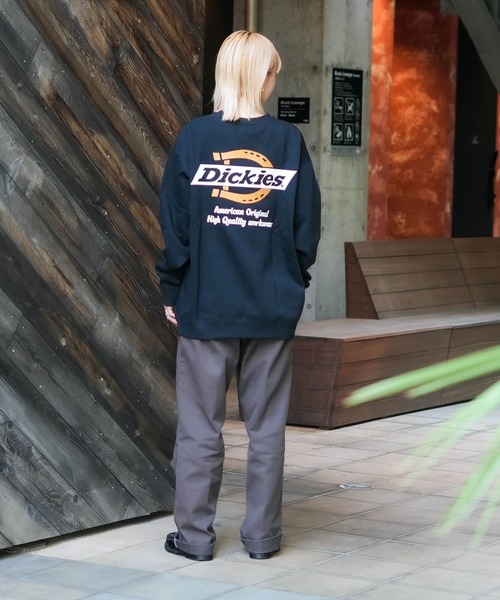 Dickies(ディッキーズ)の「【DICKIES/ディッキーズ】裏起毛 バック刺繍 スウェットトレーナー(スウェット・メンズ・ブラック系その他2/ブルー系その他2/グレー系その他/ブラック系その他・X-LARGE/MEDIUM/LARGE)」の7枚目の写真
