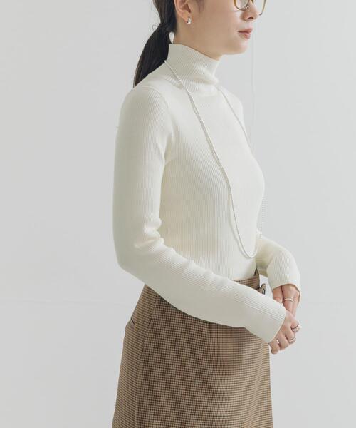 URBAN RESEARCH（アーバンリサーチ）の「『UR TECH』ハイネックリブニット（ニット/セーター・レディース・ブラック/ホワイト系その他/ブラウン系その他/オフホワイト・FREE）」の10枚目の写真