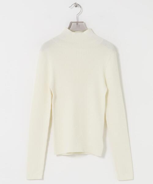 URBAN RESEARCH（アーバンリサーチ）の「『UR TECH』ハイネックリブニット（ニット/セーター・レディース・ブラック/ホワイト系その他/ブラウン系その他/オフホワイト・FREE）」の12枚目の写真