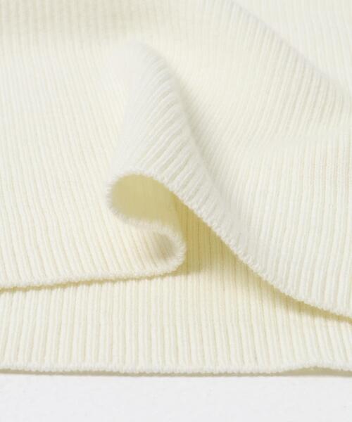 URBAN RESEARCH（アーバンリサーチ）の「『UR TECH』ハイネックリブニット（ニット/セーター・レディース・ブラック/ホワイト系その他/ブラウン系その他/オフホワイト・FREE）」の15枚目の写真