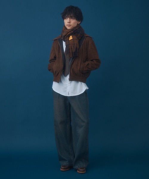 Zooodle(ズードル)の「Checkered Scarf - チェックスカーフマフラー -(マフラー・メンズ・ブラウン/ブルー・FREE)」の13枚目の写真