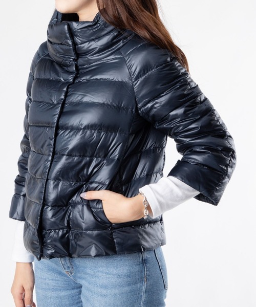 【土日限定割引】HERNO ネイビー ボタン付き ショートダウンジャケット HERNO｜ヘルノのダウンジャケット/コート（ブルー・ネイビー/青色系