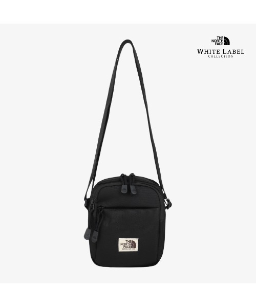 THE NORTH FACE(ザノースフェイス)の「THE NORTH FACE(ザ・ノースフェイス)/長さ調整可能 軽量 ワンポイント ショルダー クロス ミニバッグ/STANDARD CROSS BAG S(ショルダーバッグ・レディース・クリーム/ブラック/ブラウン/レッド・FREE)」の5枚目の写真