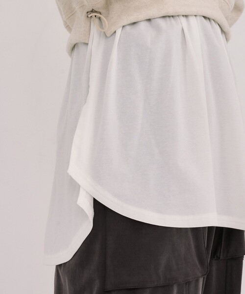 UNITED TOKYO(ユナイテッドトウキョウ)の「レイヤードスウェットプルオーバー(スウェット・レディース・ブラック/アイボリー・FREE)」の12枚目の写真