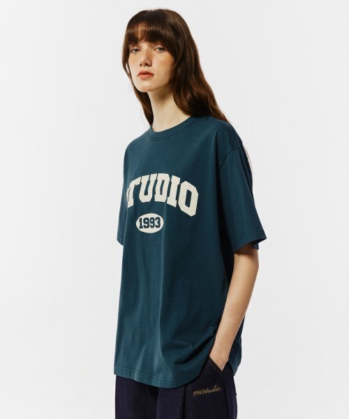 1993STUDIO(1993スタジオ)の「スタジオアーチロゴTシャツ_グリーン(Tシャツ/カットソー・レディース・その他・SMALL/MEDIUM/LARGE)」の4枚目の写真