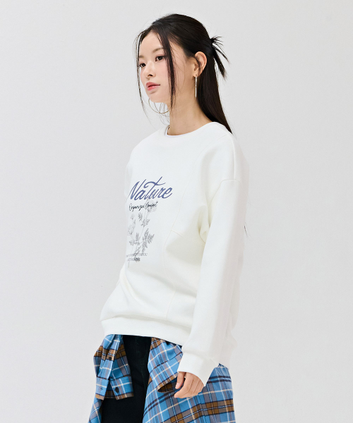CHASECULT(チェイスカルト)の「レディース フラワーグラフィックスウェットシャツ - アイボリー(スウェット・レディース・アイボリー・90/85)」の3枚目の写真