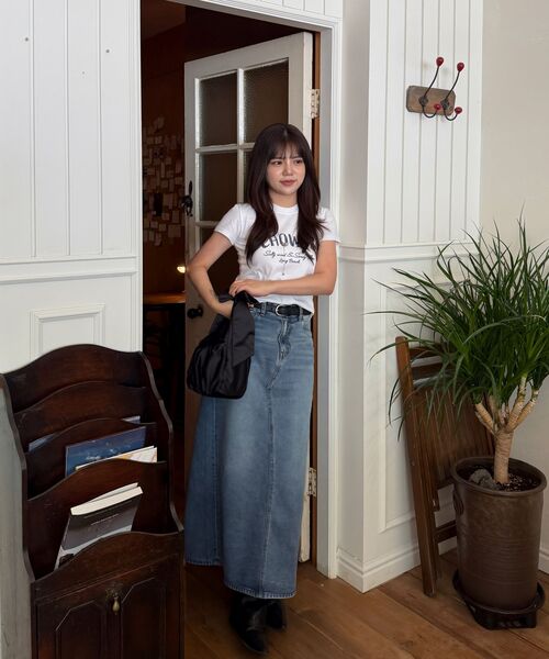 MUSINSA STANDARD WOMAN（ムシンサスタンダードウーマン）の「ウィメンズデニムマキシスカート[ミディアムインディゴ]（スカート・レディース・その他・SMALL/MEDIUM/LARGE/X-SMALL）」の12枚目の写真