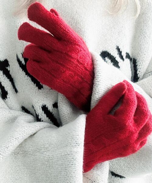 WEGO(ウィゴー)の「WEGO/ケーブル編みニットグローブ(手袋・レディース・サックスブルー/ライトピンク/ブラック/オフホワイト/グレー/レッド・FREE)」の11枚目の写真
