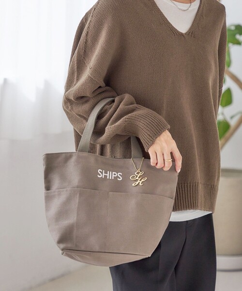 SHIPS（シップス）の「チャーム付き ポケット トート バッグ（トートバッグ・レディース・グレー/ブラック/ダークグレー・ONE SIZE）」の7枚目の写真