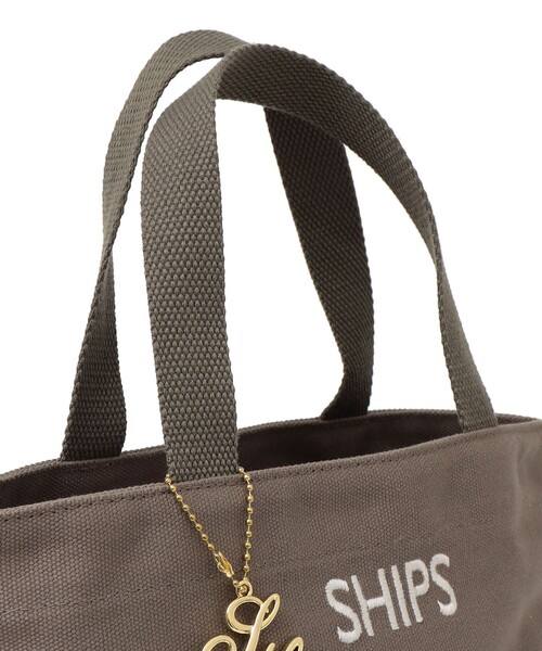 SHIPS（シップス）の「チャーム付き ポケット トート バッグ（トートバッグ・レディース・グレー/ブラック/ダークグレー・ONE SIZE）」の19枚目の写真
