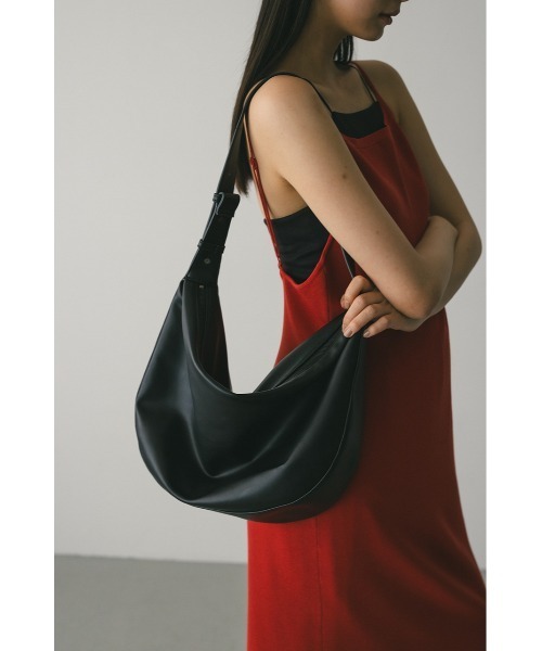 STYLEMIXER（スタイルミキサー）の「【ベストセラー】マンドリンショルダーバッグ（ショルダーバッグ・レディース・ブラウン/ブラック・FREE）」の2枚目の写真