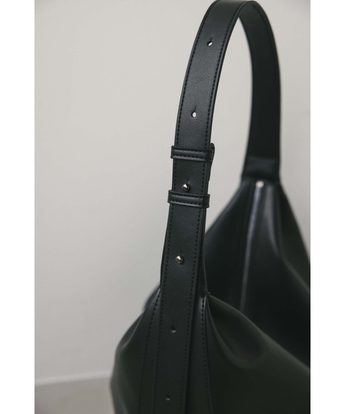 STYLEMIXER（スタイルミキサー）の「【ベストセラー】マンドリンショルダーバッグ（ショルダーバッグ・レディース・ブラウン/ブラック・FREE）」の21枚目の写真