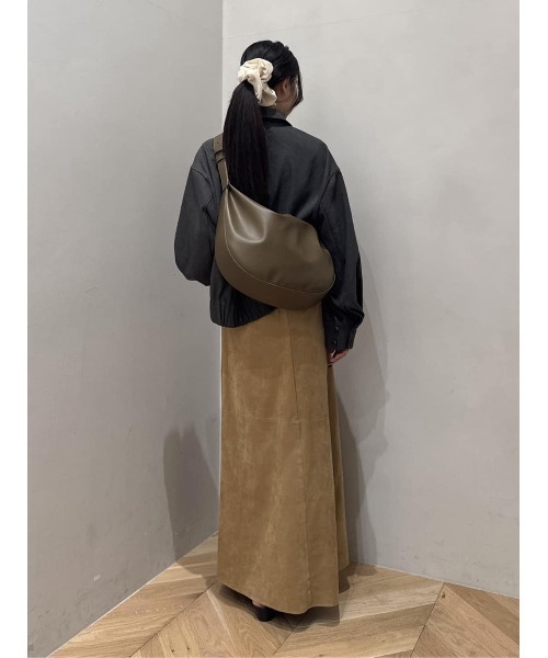 STYLEMIXER（スタイルミキサー）の「【ベストセラー】マンドリンショルダーバッグ（ショルダーバッグ・レディース・ブラウン/ブラック・FREE）」の18枚目の写真