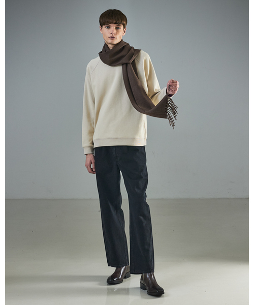 ABAHOUSE(アバハウス)の「ウール×カシミヤ フリンジ マフラー / ON・OFF兼用(マフラー・メンズ・ブラック/ワイン/ライトブラウン/ライトグレー・フリー)」の5枚目の写真