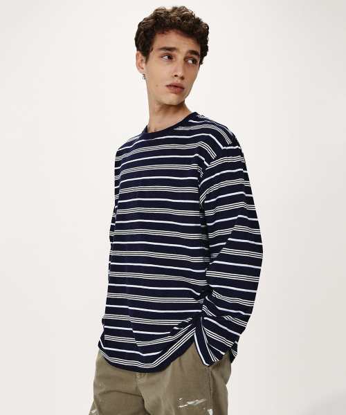 SHIRTER(シャーター)の「FINE STRIPE LS T-SHIRT (NAVY)(Tシャツ/カットソー・メンズ・その他・SMALL/MEDIUM/LARGE)」の4枚目の写真