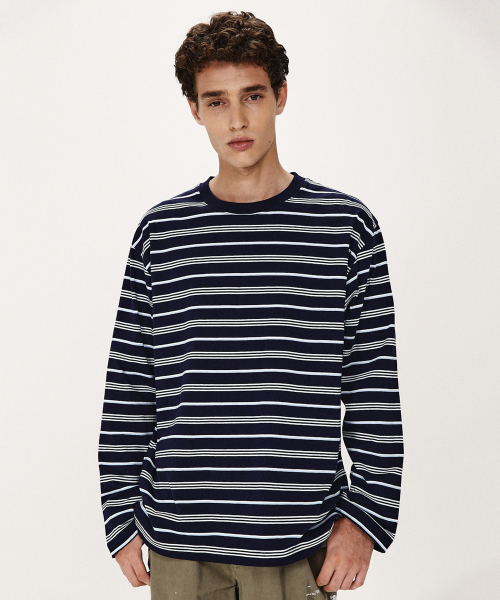 SHIRTER(シャーター)の「FINE STRIPE LS T-SHIRT (NAVY)(Tシャツ/カットソー・メンズ・その他・SMALL/MEDIUM/LARGE)」の5枚目の写真