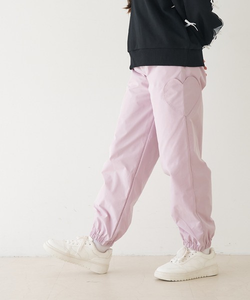coca(coca)(コカ)の「キッズ サイドハートポケットジョガーパンツ(スウェットパンツ・キッズ・ピンク/チャコール・120/130/140/150)」の10枚目の写真