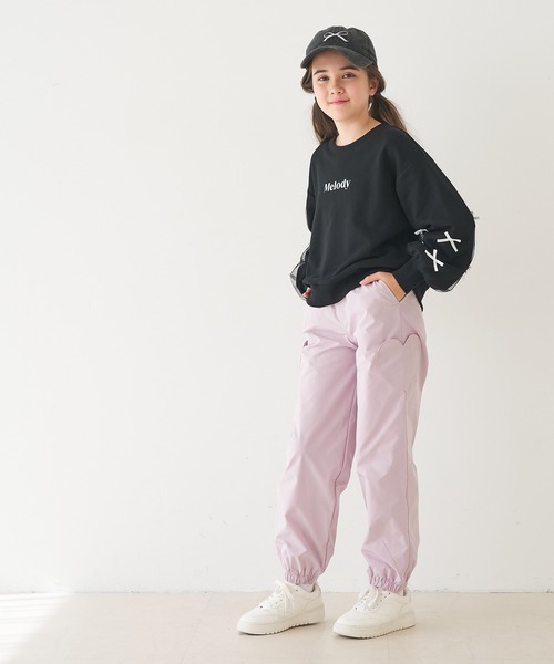 coca(coca)(コカ)の「キッズ サイドハートポケットジョガーパンツ(スウェットパンツ・キッズ・ピンク/チャコール・120/130/140/150)」の14枚目の写真