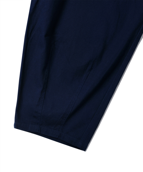 YALE(イェール)の「バルーンフィットウォッシングチノパンツネイビー(その他パンツ・レディース・その他・LARGE/MEDIUM/SMALL/X-LARGE)」の5枚目の写真